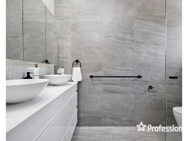 81 Underwood Road, Ferntree Gully VIC 3156