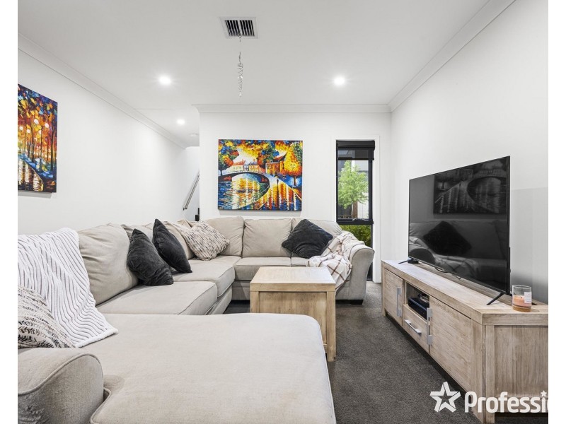 84 Amadeo Way, Chirnside Park VIC 3116