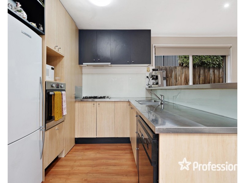 12 Westall Court, Mooroolbark VIC 3138