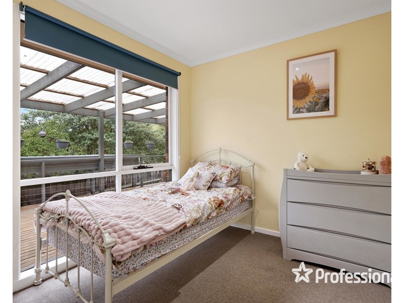 12 Westall Court, Mooroolbark VIC 3138