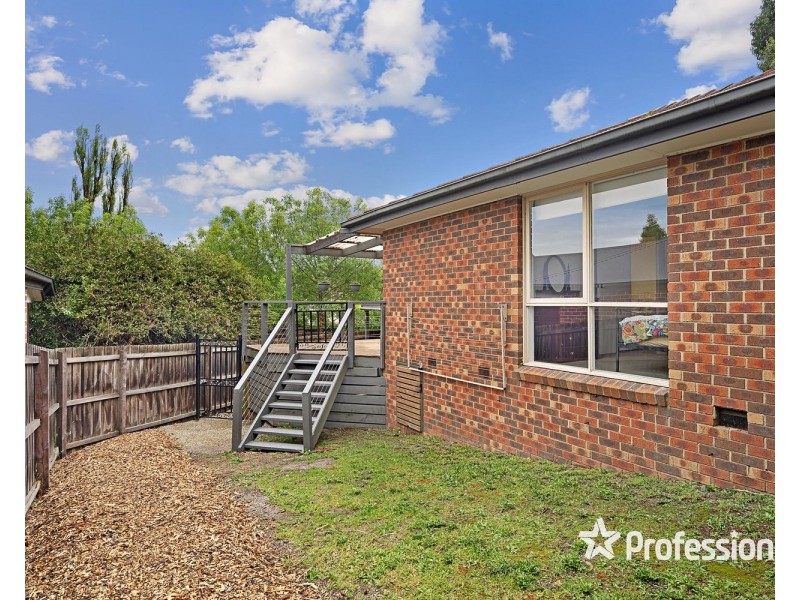 12 Westall Court, Mooroolbark VIC 3138