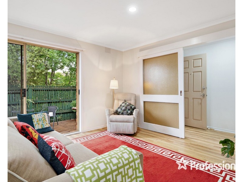 4/237-239 Hull Road, Mooroolbark VIC 3138