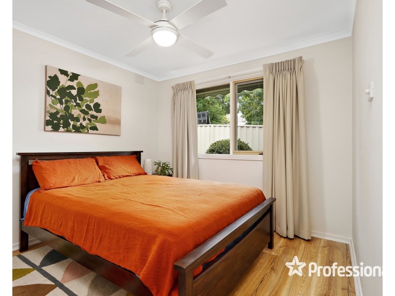 4/237-239 Hull Road, Mooroolbark VIC 3138