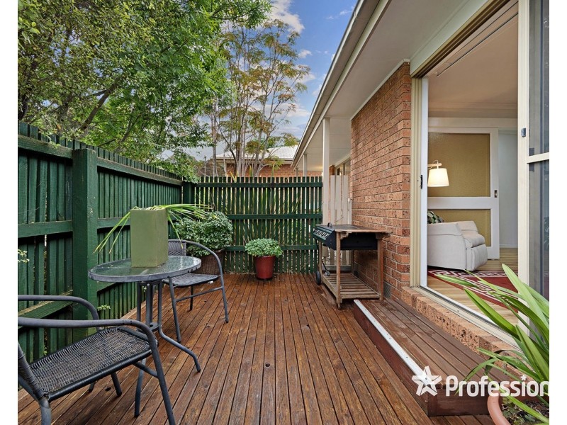 4/237-239 Hull Road, Mooroolbark VIC 3138