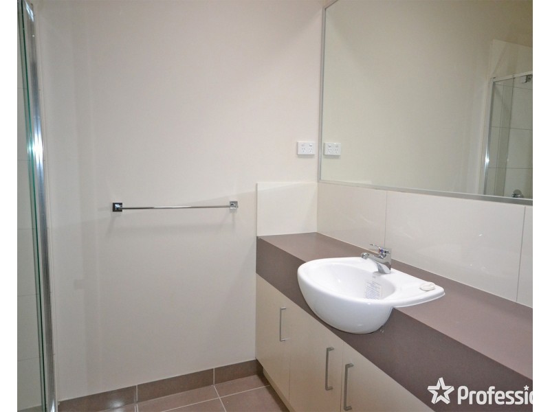 3/7 Wordsworth Street, Mooroolbark VIC 3138