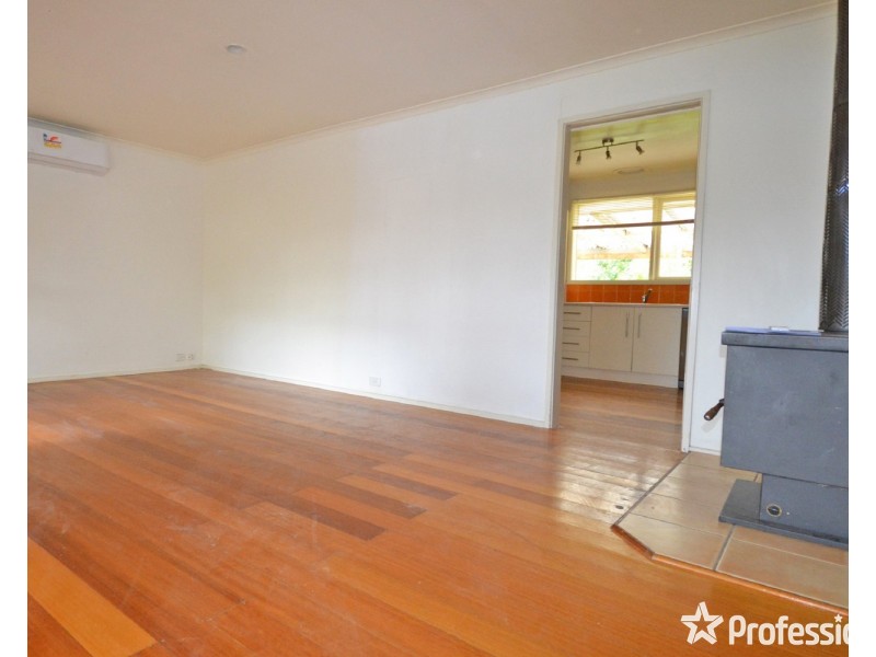 4 Ellis Road, Yarra Glen VIC 3775