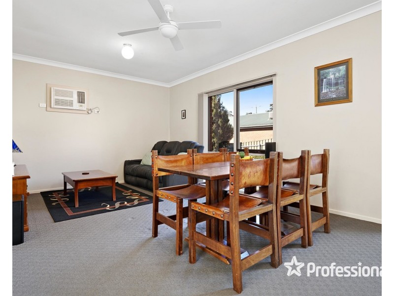 2/23 York Road, Mount Evelyn VIC 3796