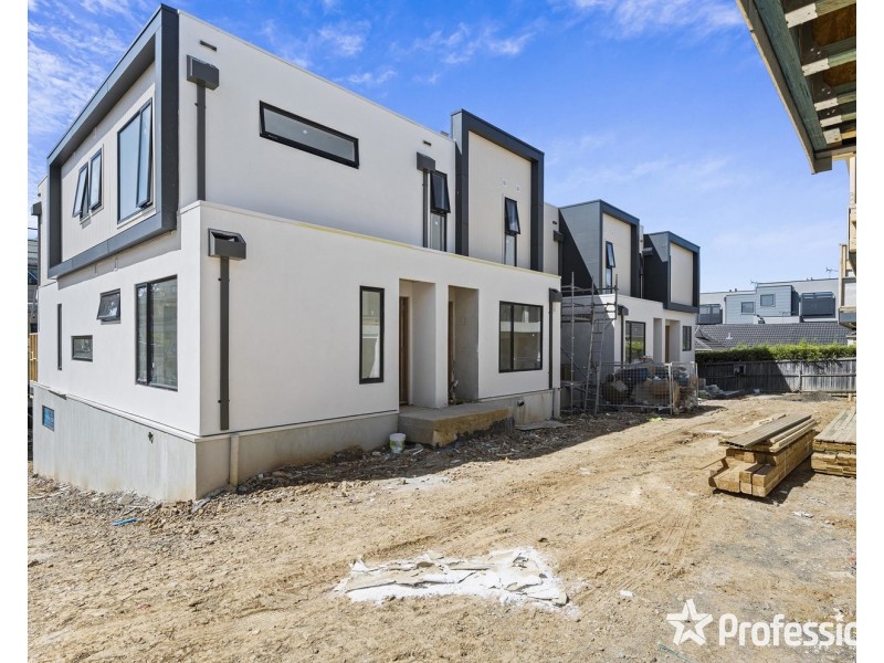 7, 9 & 10/86-90 Brice Avenue, Mooroolbark VIC 3138