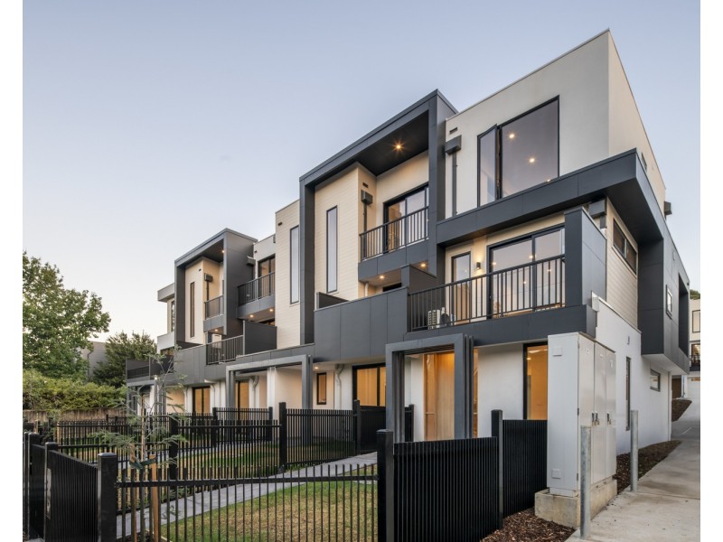 7, 9 & 10/86-90 Brice Avenue, Mooroolbark VIC 3138
