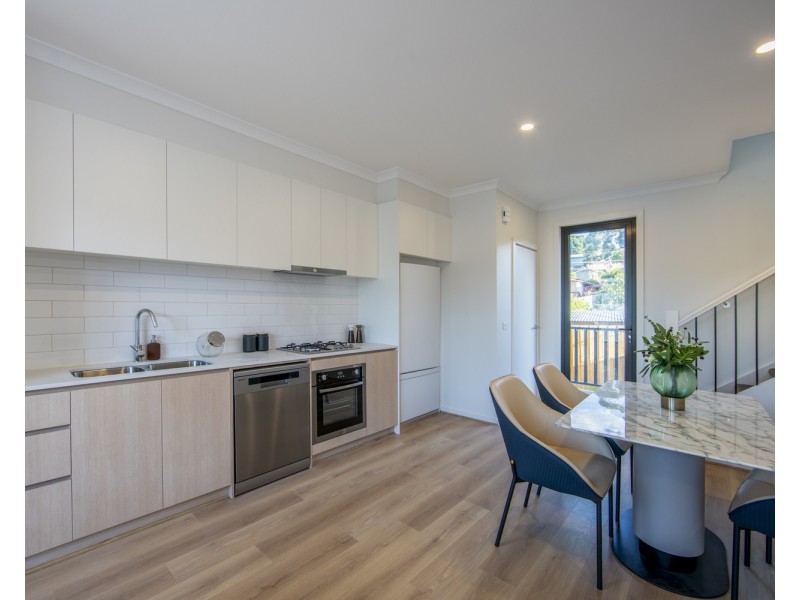 7, 9 & 10/86-90 Brice Avenue, Mooroolbark VIC 3138