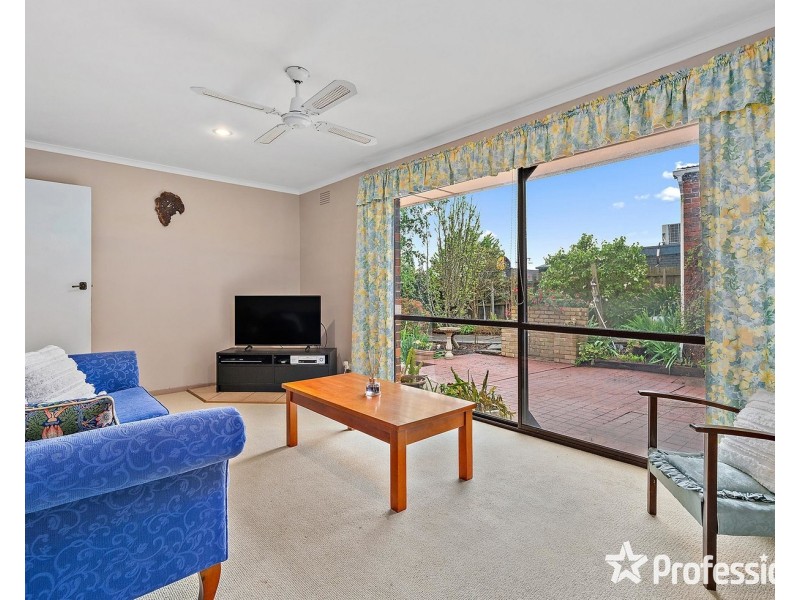 113 Hayrick Lane, Mooroolbark VIC 3138