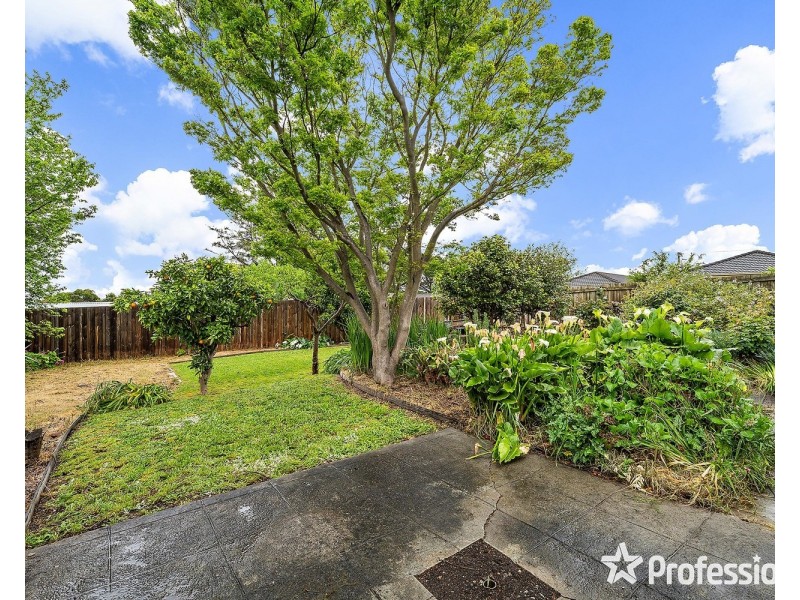 113 Hayrick Lane, Mooroolbark VIC 3138