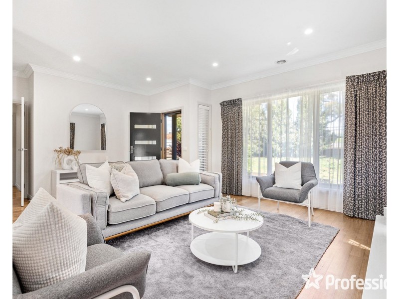 1/377 Clegg Road, Wandin North VIC 3139