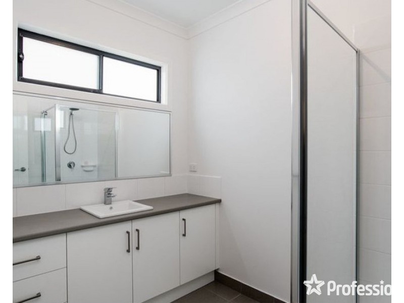 1/3 Nicholas Street, Lilydale VIC 3140