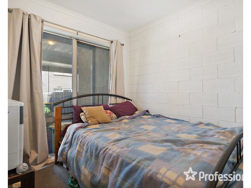 15/8-10 Mount View Parade, Mooroolbark VIC 3138
