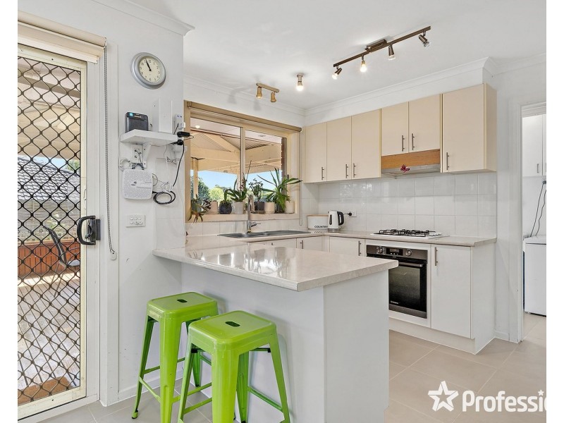 23a Sheldon Avenue, Mooroolbark VIC 3138