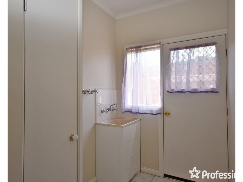 1/28 Chapel Street, Lilydale VIC 3140