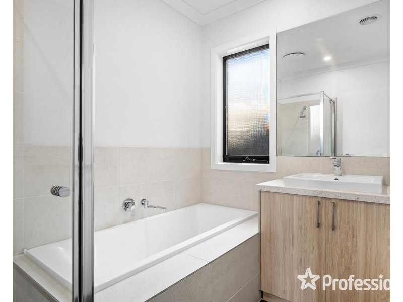 3/6 Dennis Court, Mooroolbark VIC 3138