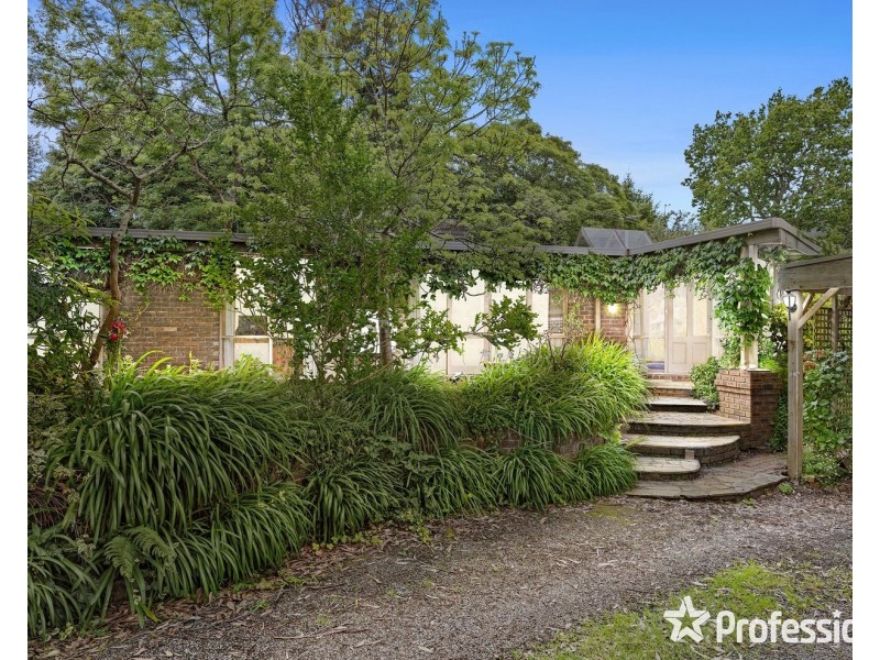 7 Field Court, Montrose VIC 3765