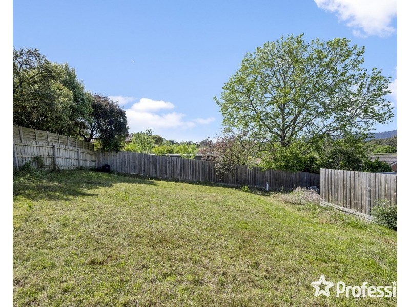 61a Kipling Avenue, Mooroolbark VIC 3138