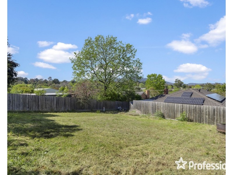 61a Kipling Avenue, Mooroolbark VIC 3138