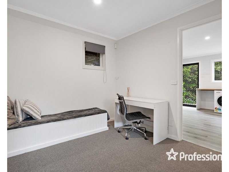 72 Zina Grove, Mooroolbark VIC 3138