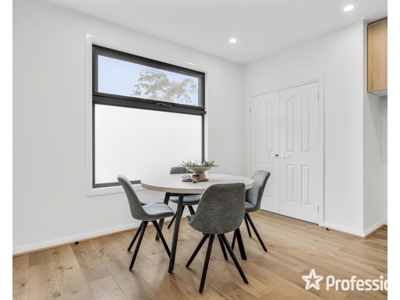 7/12 Cardigan Road, Mooroolbark VIC 3138