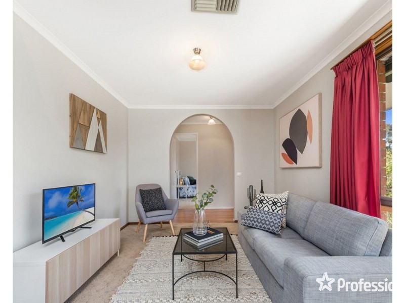 9 Drysdale Place, Mooroolbark VIC 3138