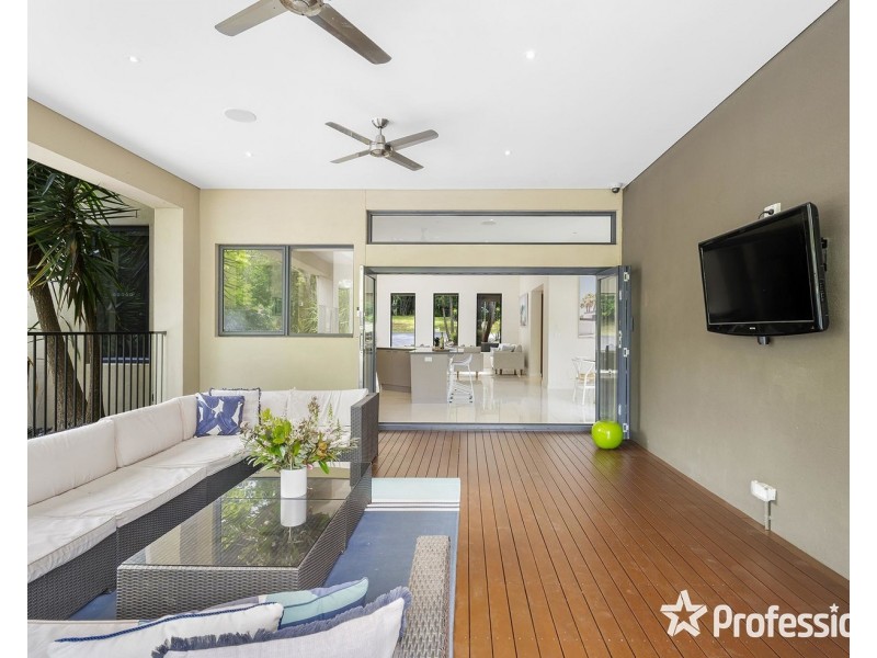 27 Edinburgh Road, Lilydale VIC 3140