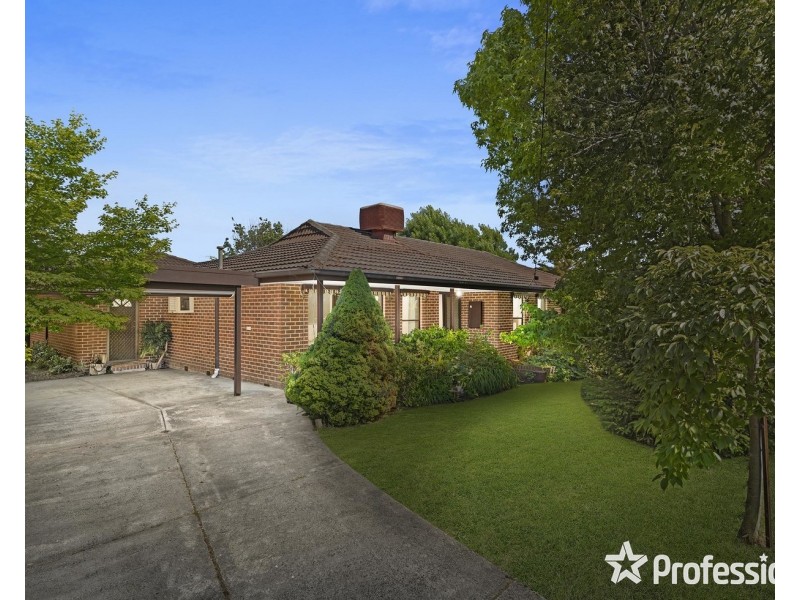 23 Levendale Avenue, Mooroolbark VIC 3138