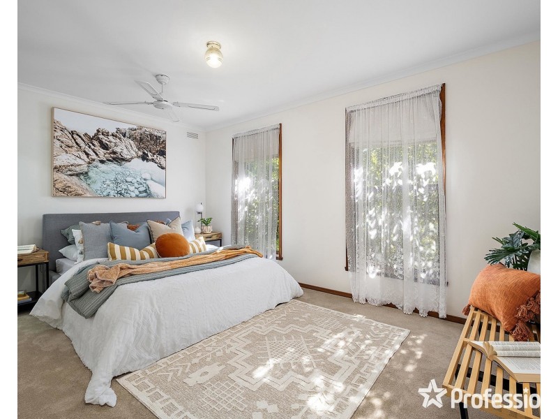 23 Levendale Avenue, Mooroolbark VIC 3138