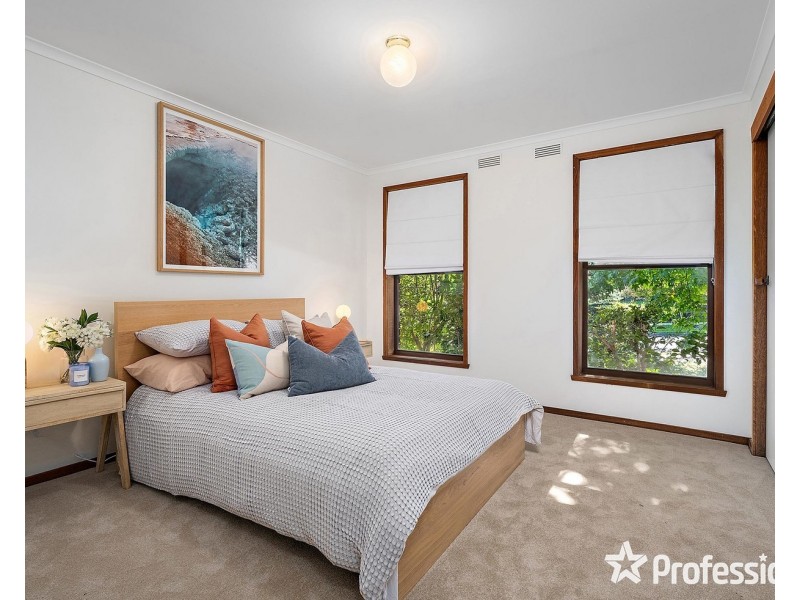 23 Levendale Avenue, Mooroolbark VIC 3138