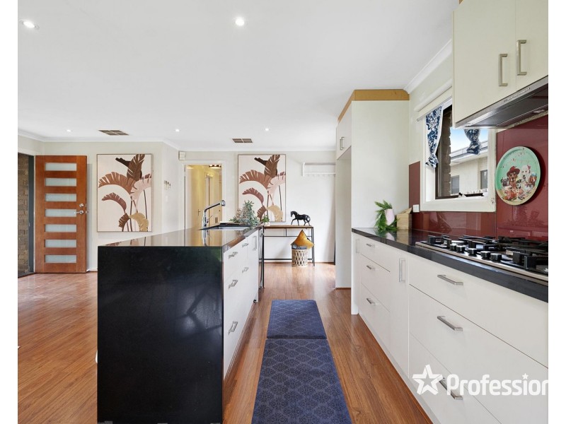 7 Anthony Drive, Chirnside Park VIC 3116