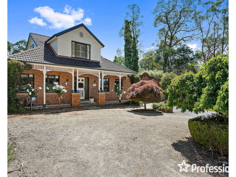 5 Muir Smyth Place, Mount Evelyn VIC 3796