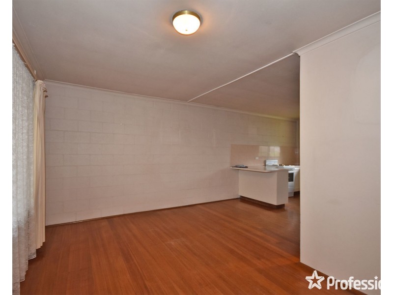 2/80 Mount View Parade, Croydon VIC 3136