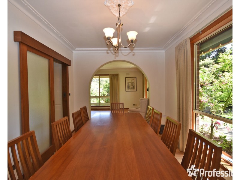 10 Doreen Court, Montrose VIC 3765