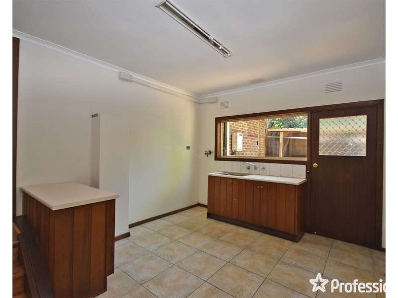10 Doreen Court, Montrose VIC 3765