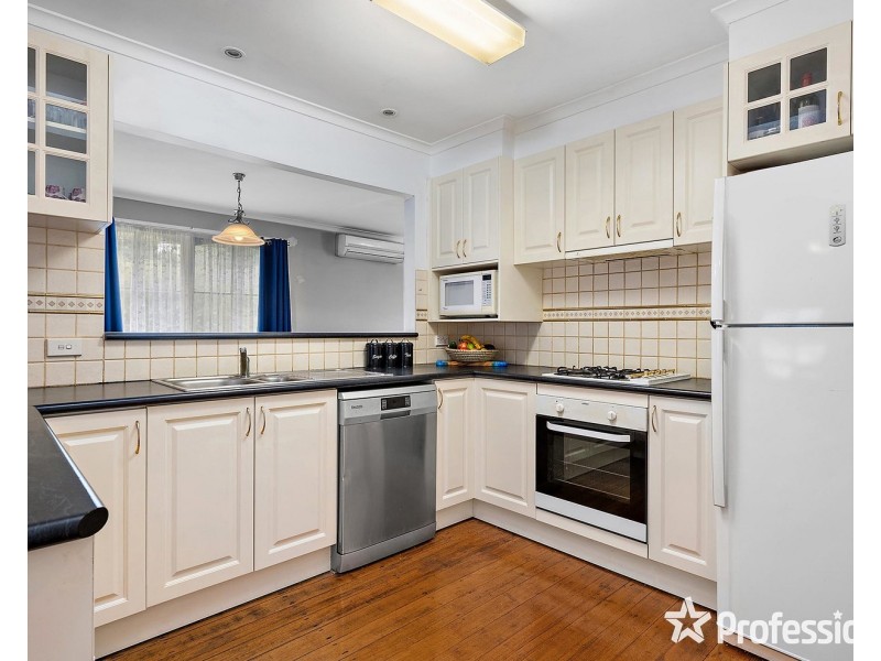 7 Bambra Street, Croydon VIC 3136