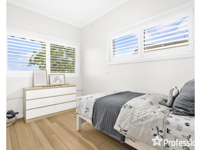 14 Saddleback Ridge, Chirnside Park VIC 3116