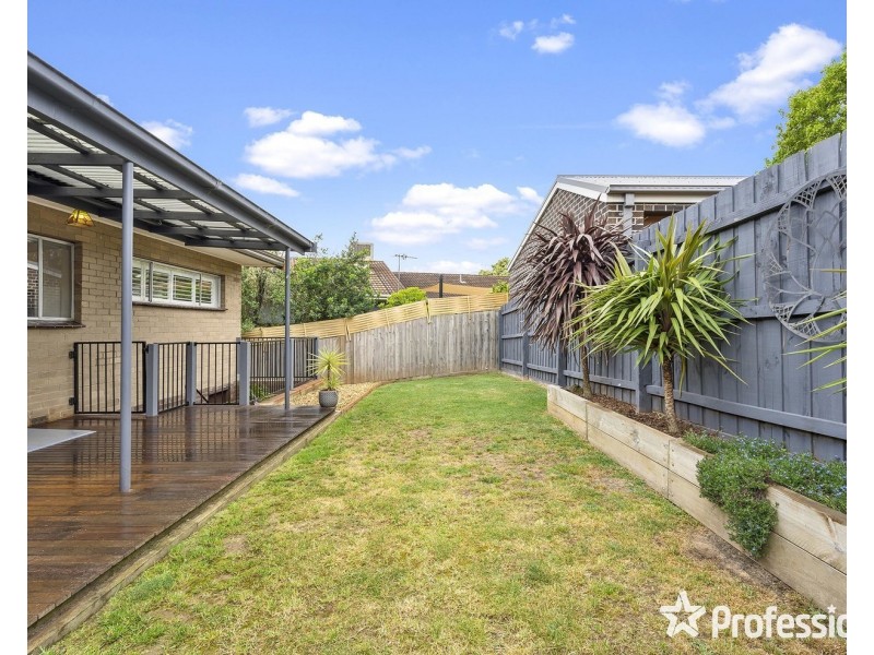 14 Saddleback Ridge, Chirnside Park VIC 3116