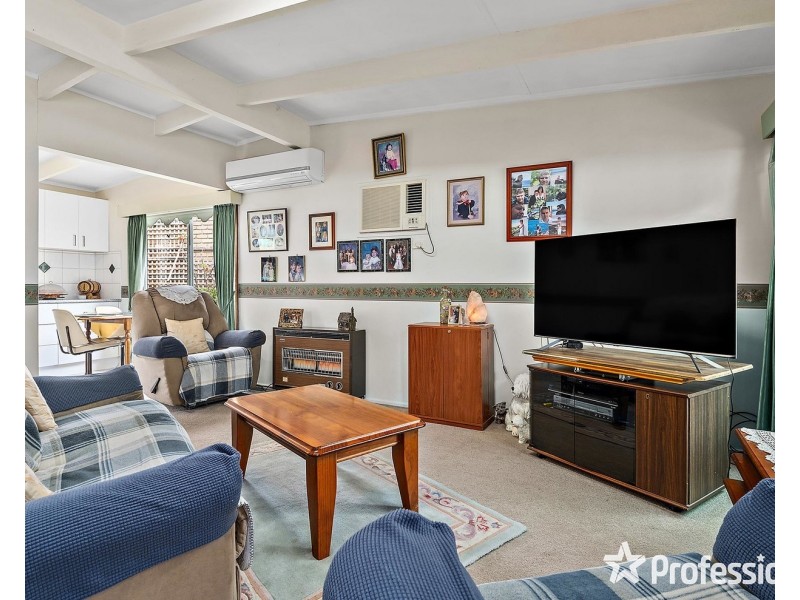 12 Heath Avenue, Mount Evelyn VIC 3796