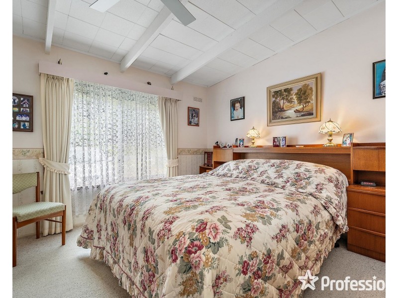 12 Heath Avenue, Mount Evelyn VIC 3796