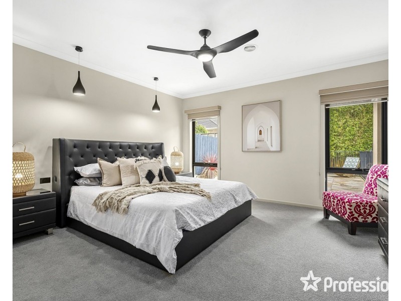 40 Tudor Drive, Mooroolbark VIC 3138