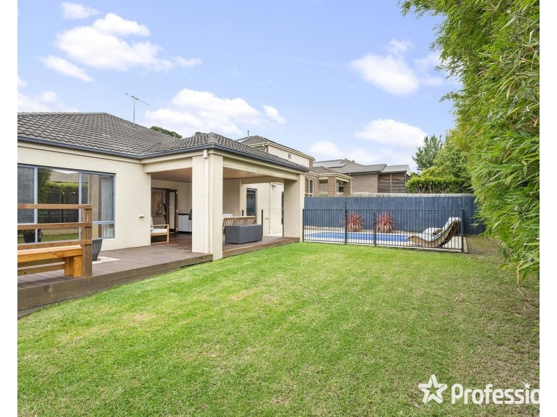 40 Tudor Drive, Mooroolbark VIC 3138
