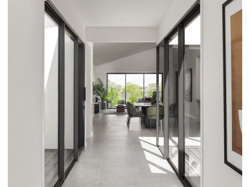 9 Honour Avenue, Lilydale VIC 3140