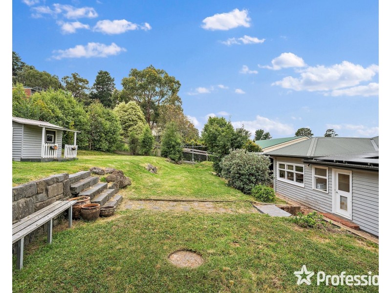 59 Old Warburton Highway, Seville East VIC 3139