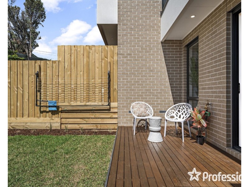 2, 4 & 5/31-33 Delville Street, Mooroolbark VIC 3138
