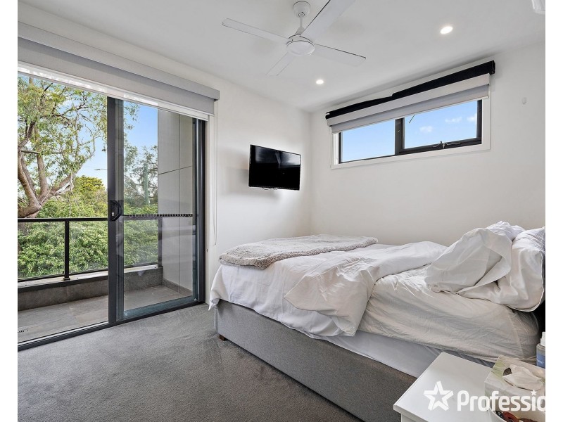 10 Anastasia Close, Mooroolbark VIC 3138