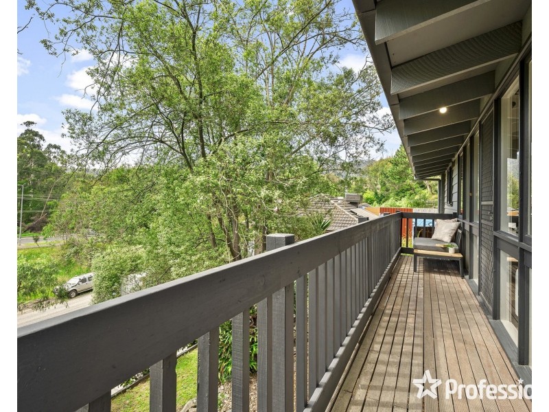 15 Olive Grove, Lilydale VIC 3140