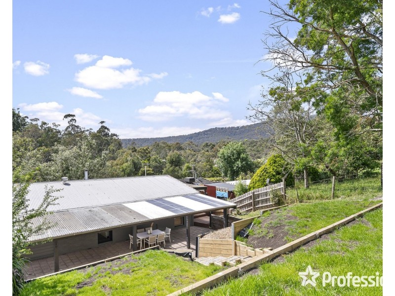 15 Olive Grove, Lilydale VIC 3140